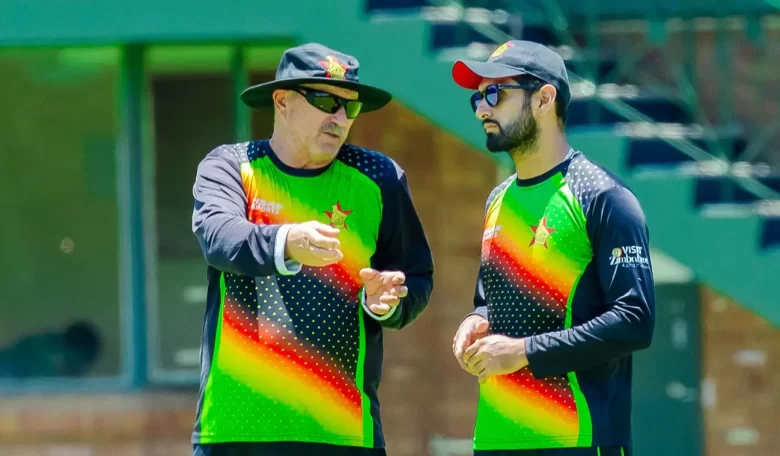 Dave Houghton (left)